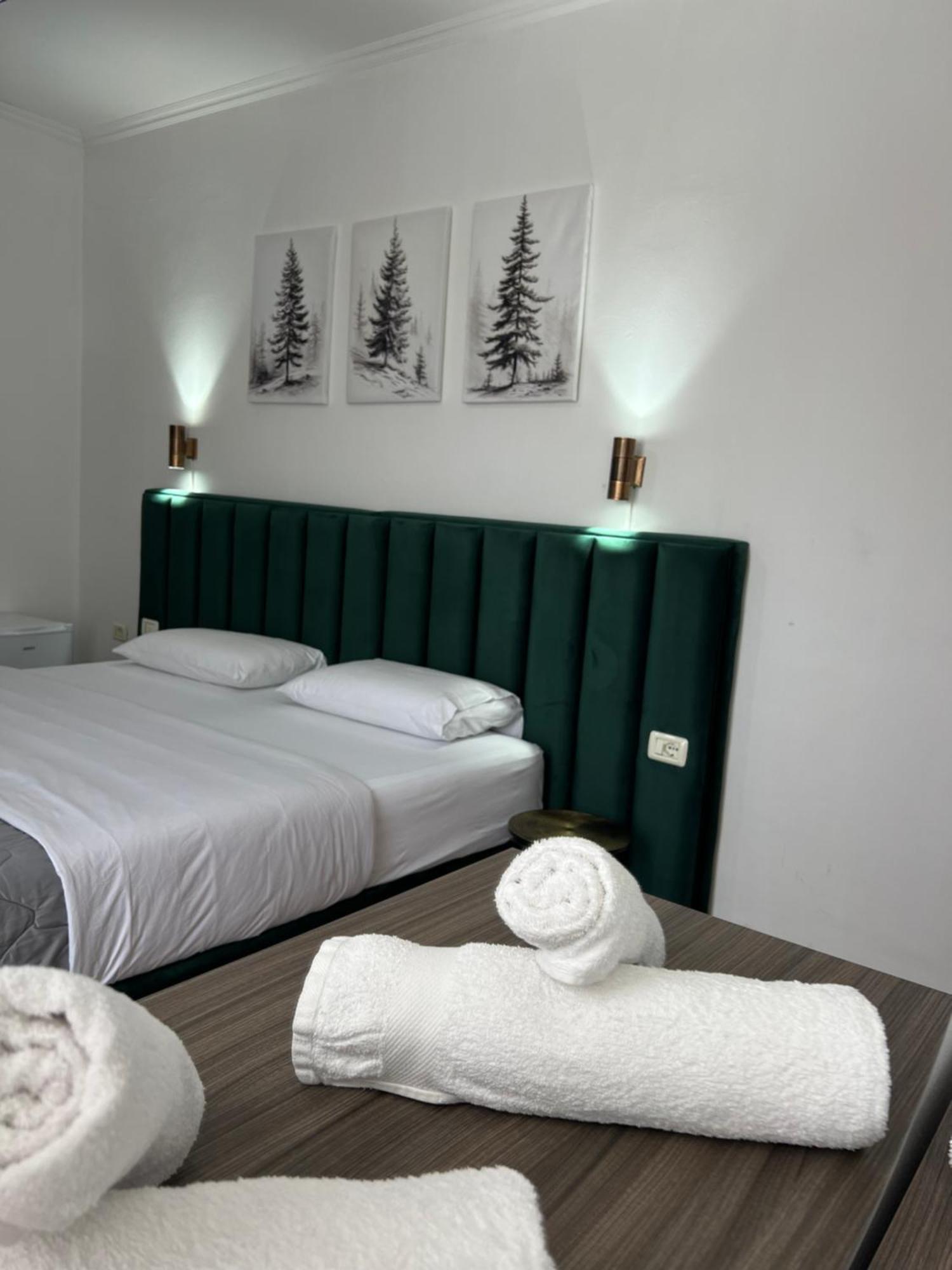 Hotel Floga Shkodër Buitenkant foto