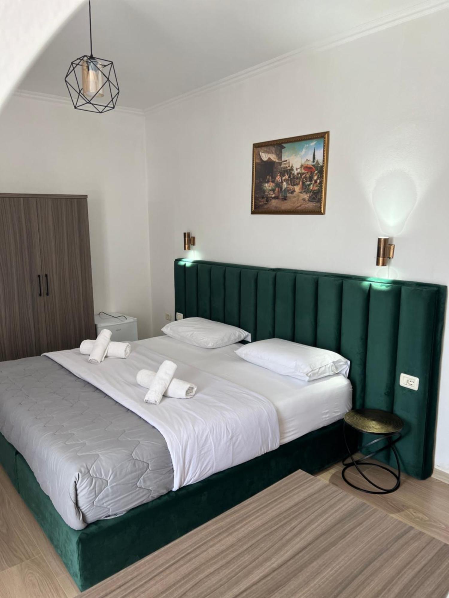 Hotel Floga Shkodër Buitenkant foto