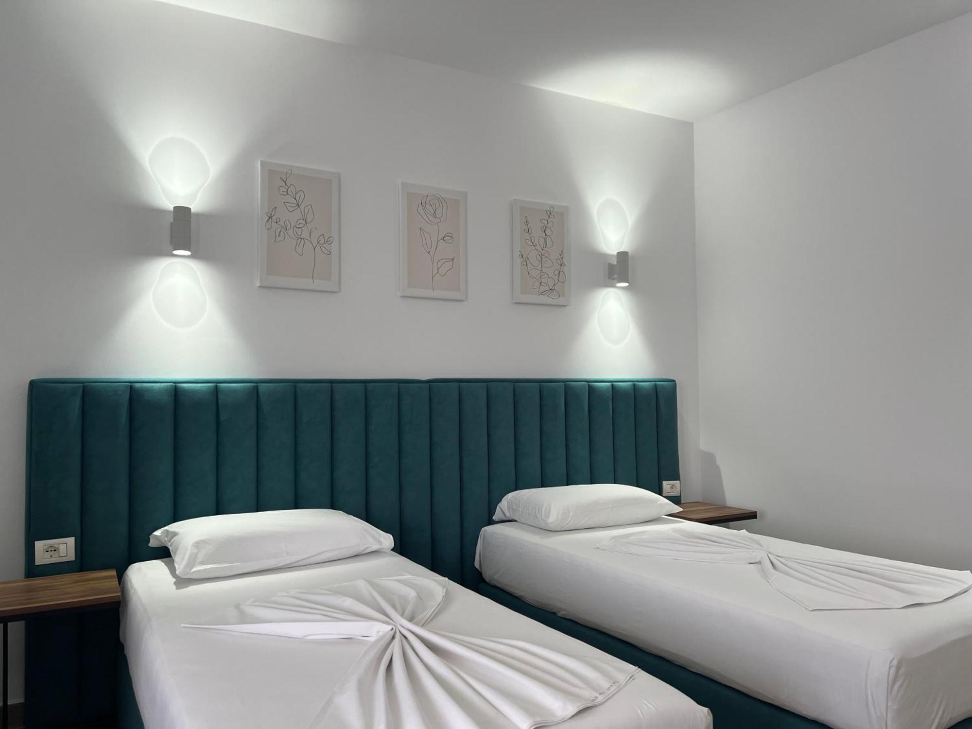 Hotel Floga Shkodër Buitenkant foto