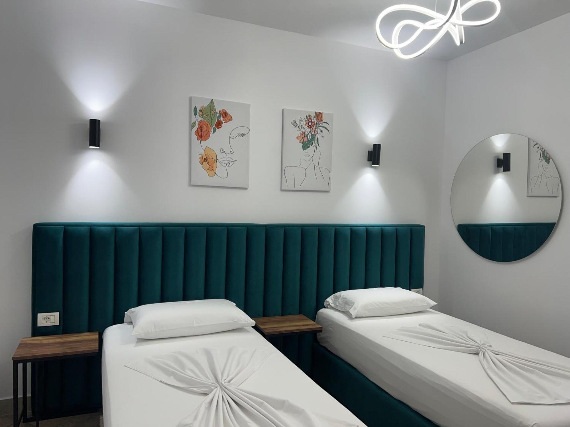 Hotel Floga Shkodër Buitenkant foto