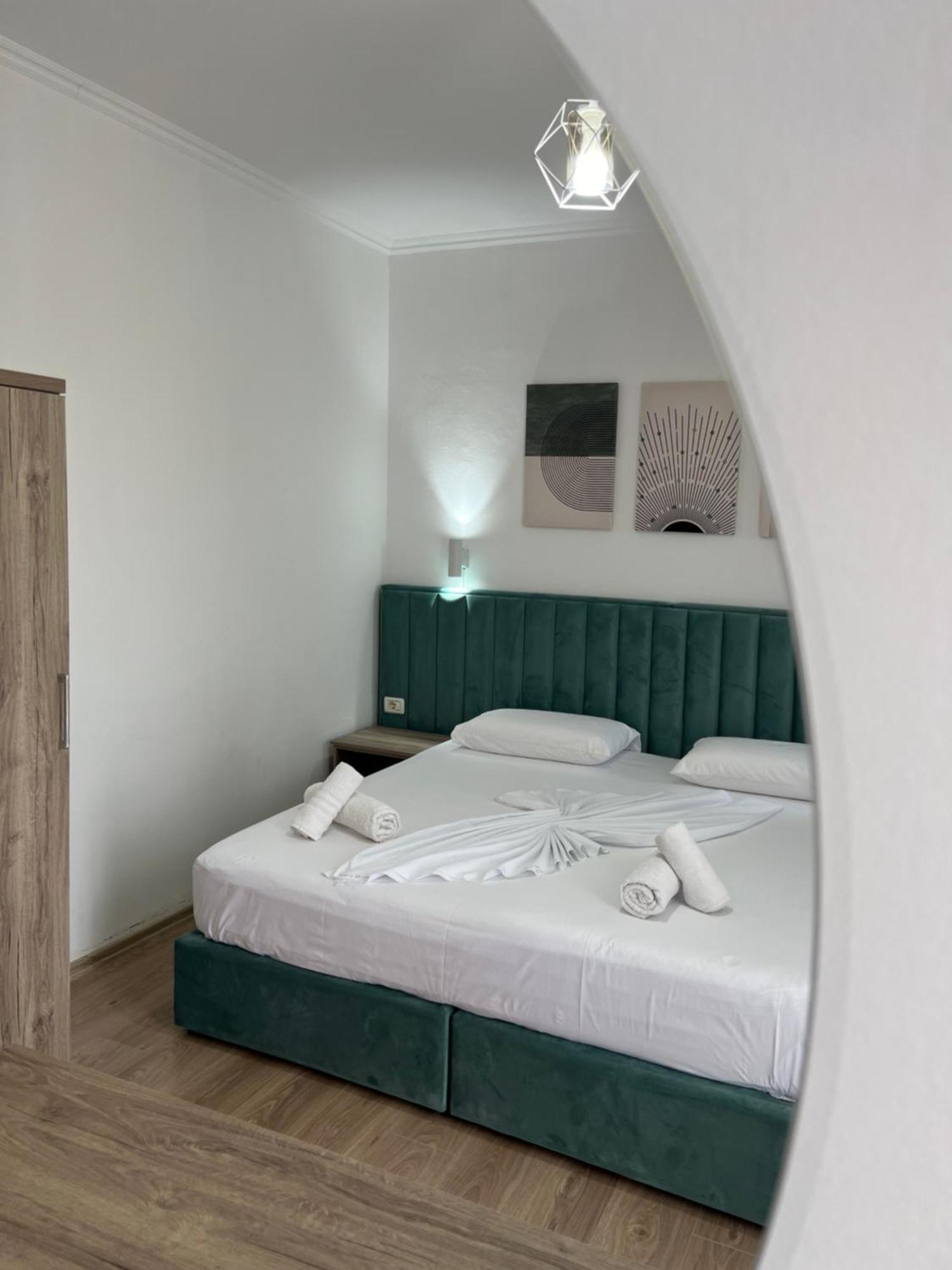Hotel Floga Shkodër Buitenkant foto